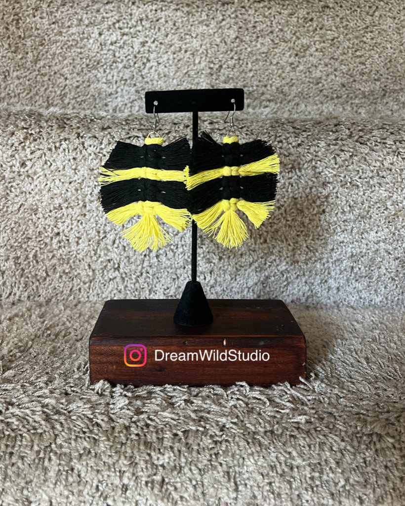 Black & Yellow, Macrame earrings